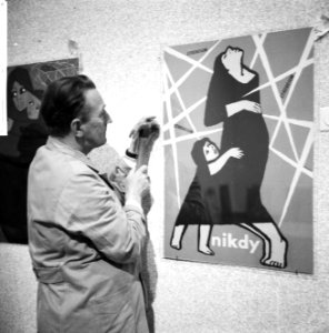 Politieke affiches uit Tsjechoslowakije in Stedelijk Museum nooit is titel va, Bestanddeelnr 918-2475