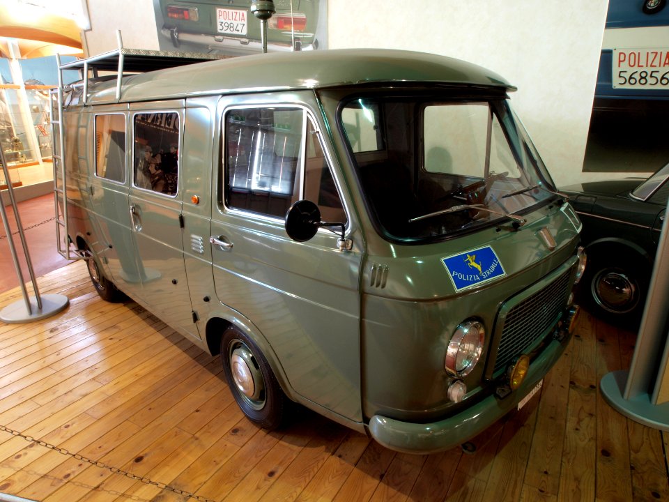 Polizia Stradala FIAT van, polizia 41562 photo-1
