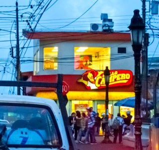 Pollo campero en Desamaparados Costa Rica
