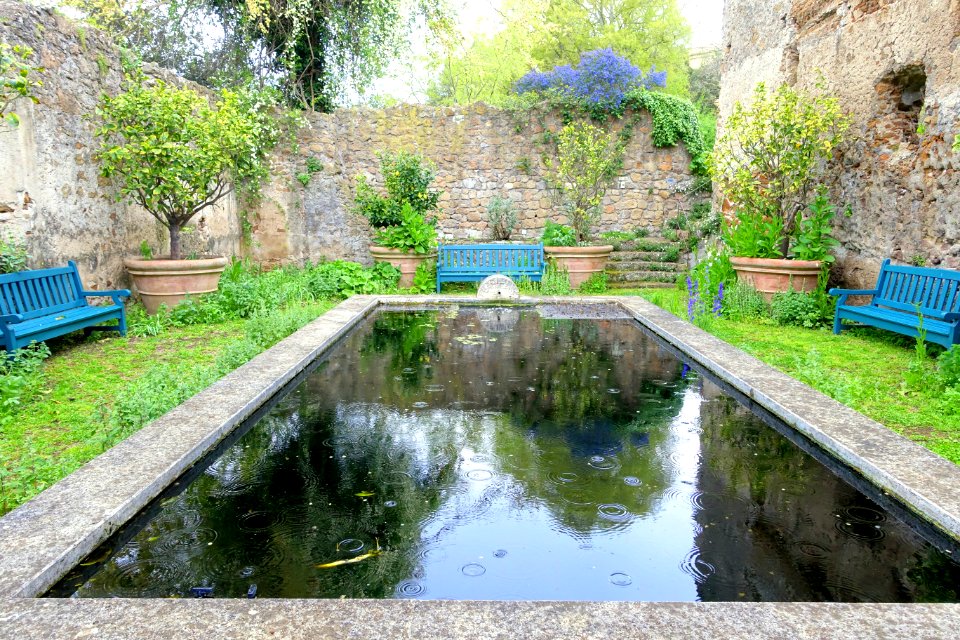 Pool - Torrecchia Vecchia - Cisterna di Latina, Italy - DSC03337