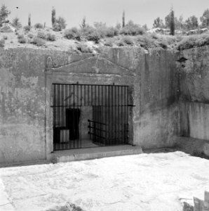 Poort in een opgraving van het Sanhedrin (Joodse gerechtshof), Bestanddeelnr 255-2389