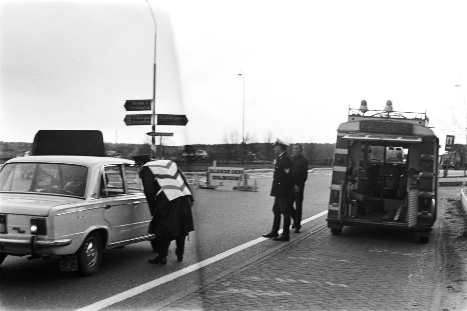 Politiepost tijdens de actie van de boeren, Bestanddeelnr 924-3686