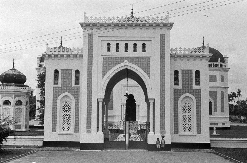 Poort van de Grote Moskee te Medan, Bestanddeelnr 1616-4-1