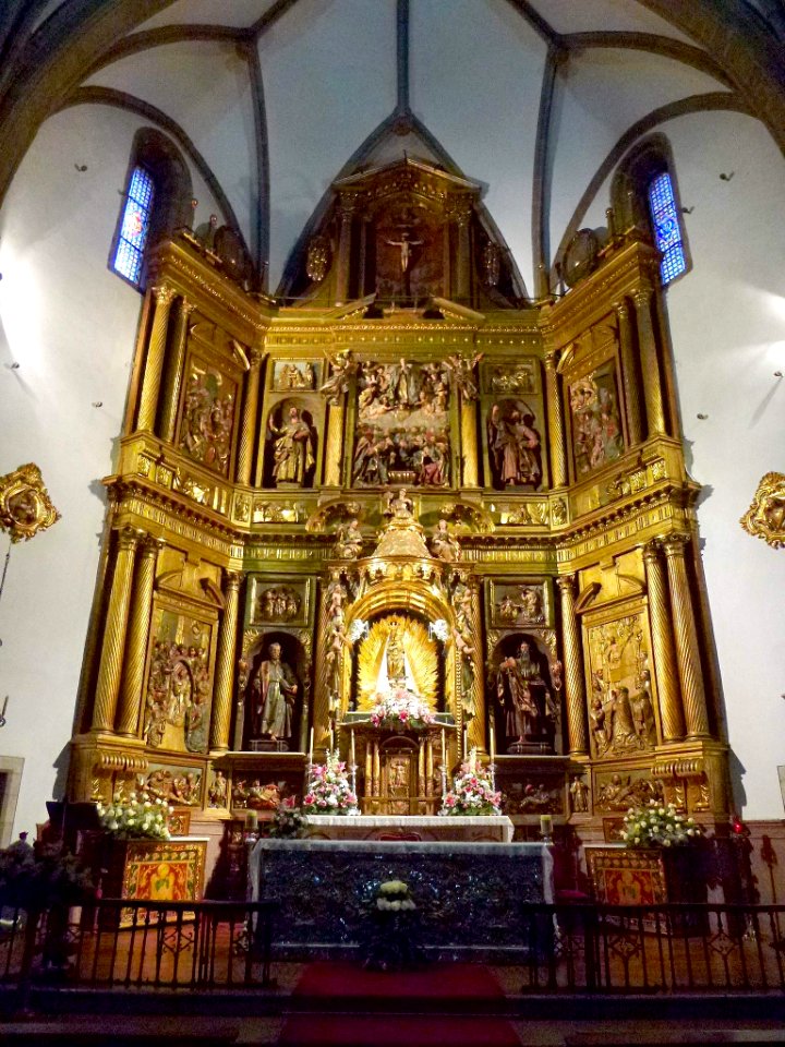 Ponferrada - Basilica de Nuestra Señora de la Encina 08