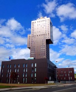 Ponferrada - Barrio de la Rosaleda - Torre de la Rosaleda 06
