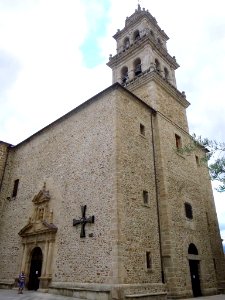 Ponferrada - Basilica de Nuestra Señora de la Encina 03