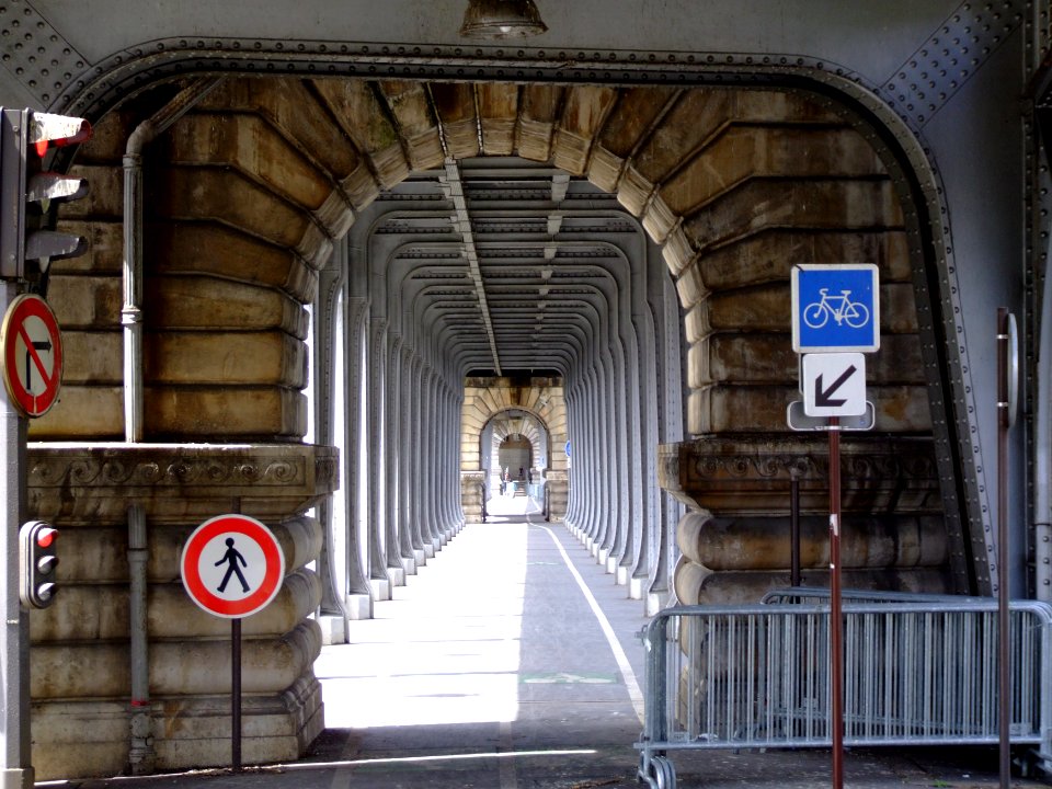 Pont Bir Hakeim p4