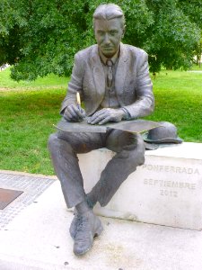 Ponferrada - Escultura 01