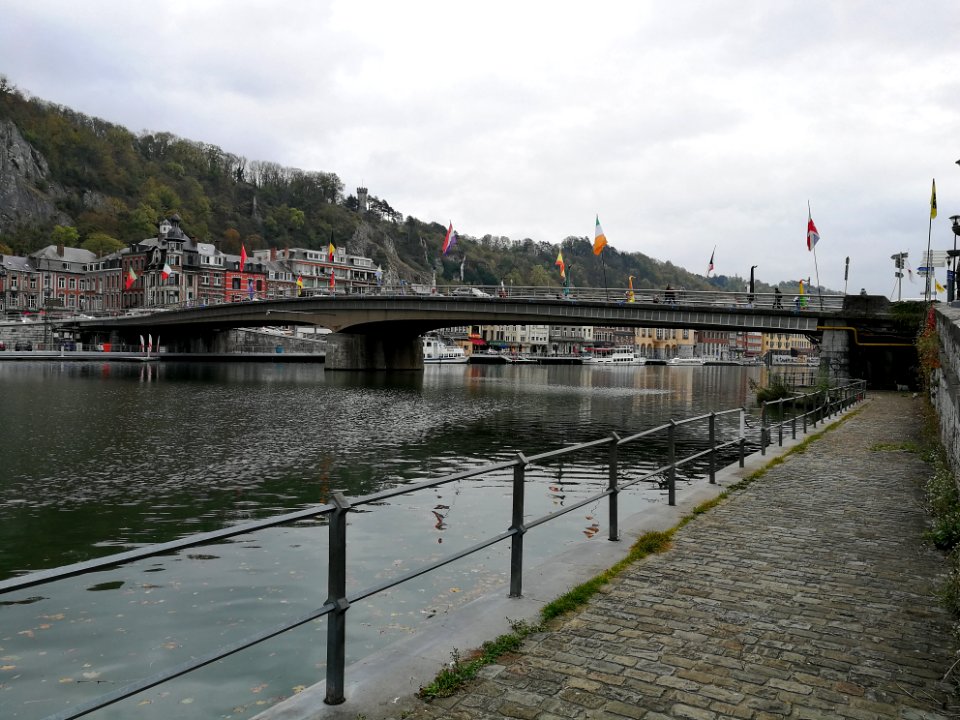 Pont Charles De Gaulle à Dinant