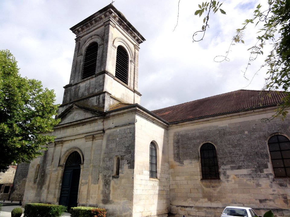 Pons (Charente-Maritime) église Saint-Martin, extérieur PA17000019