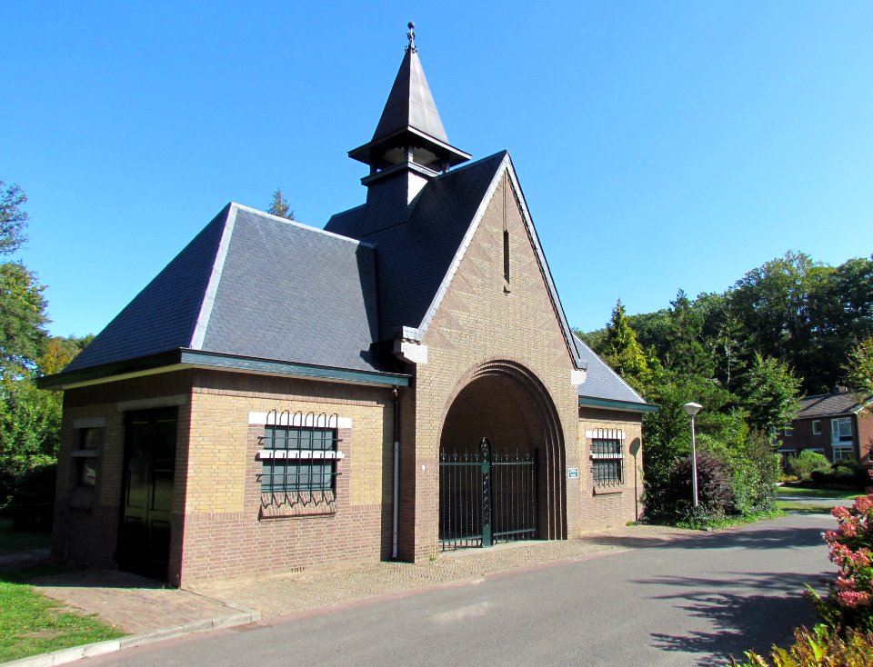 Poortgebouw Erehof Diepenveen