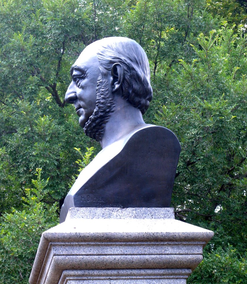 Poppenhusen bust CU CP jeh