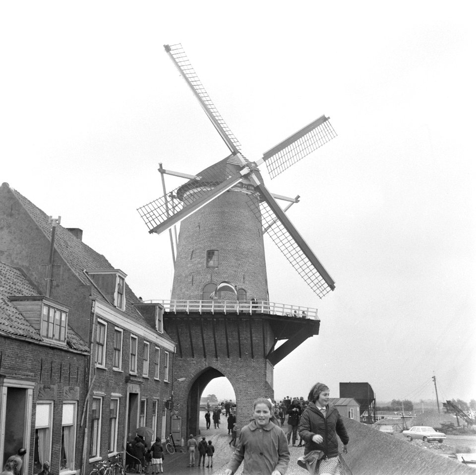 Poortmolen Rijn en Lek in Wijk bij Duurstede in bedri gesteld, Bestanddeelnr 918-1705