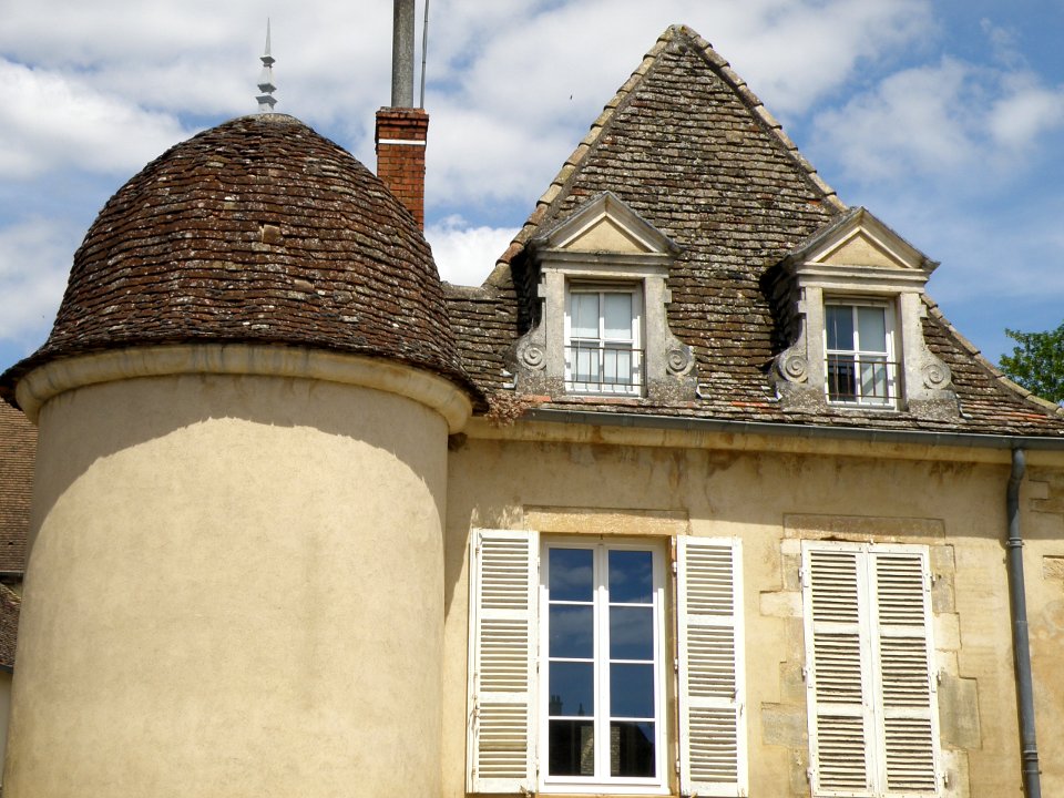 Pommard Maison place de l'Europe 3