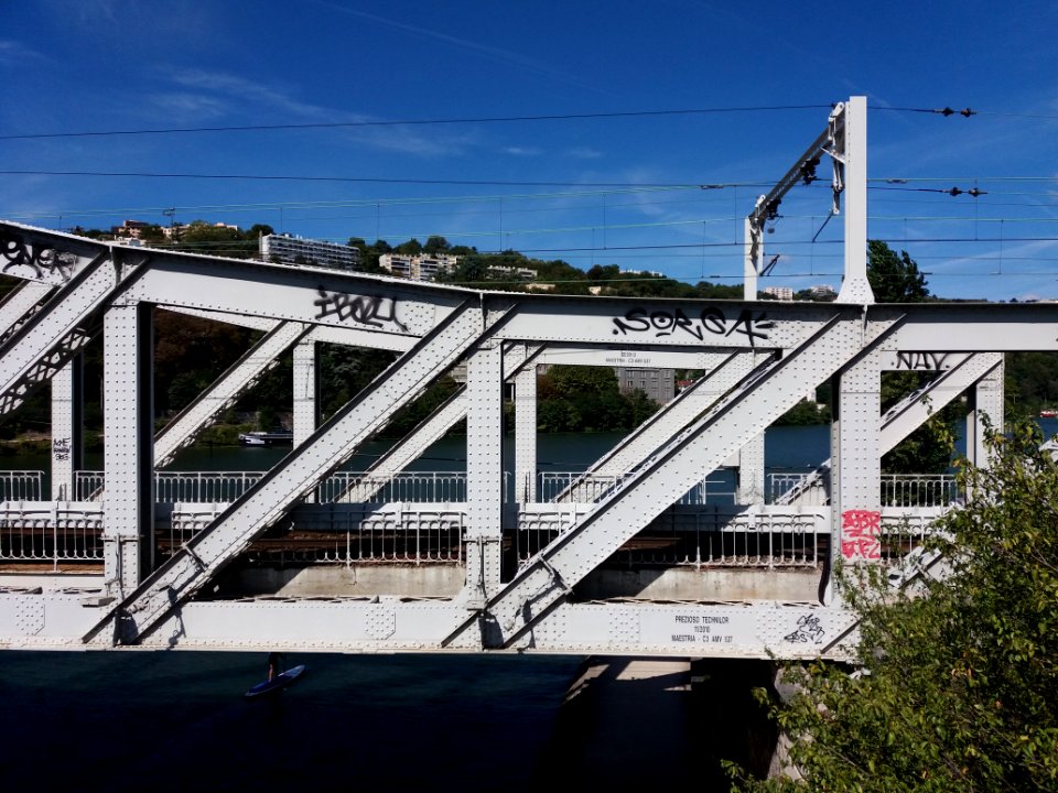 Pont ferroviaire de la Mulatière - Côté sud Confluences