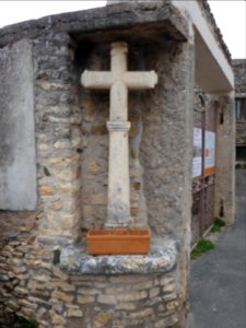 Pommiers - Chemin de Pommerieux - Croix, à l'angle de l'avenue des Malouines
