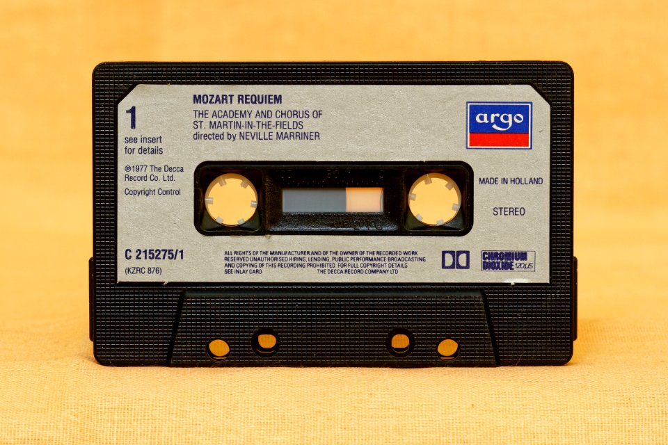 Polygram prerecorded cassette CrO2-120us (1)