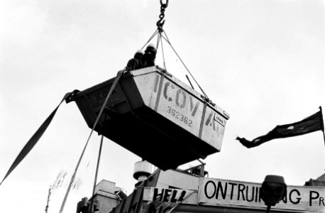 Politie in container, Bestanddeelnr 930-9722