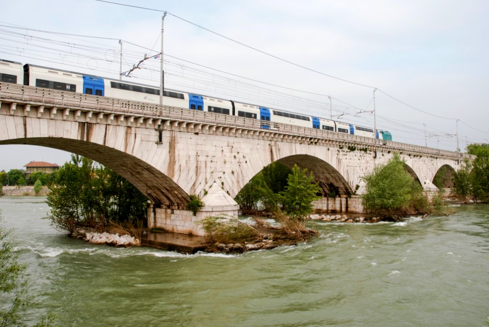 Ponte ferrovia a Verona