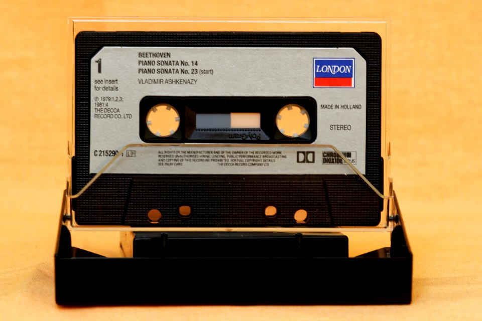 Polygram prerecorded cassette CrO2-120us (5)