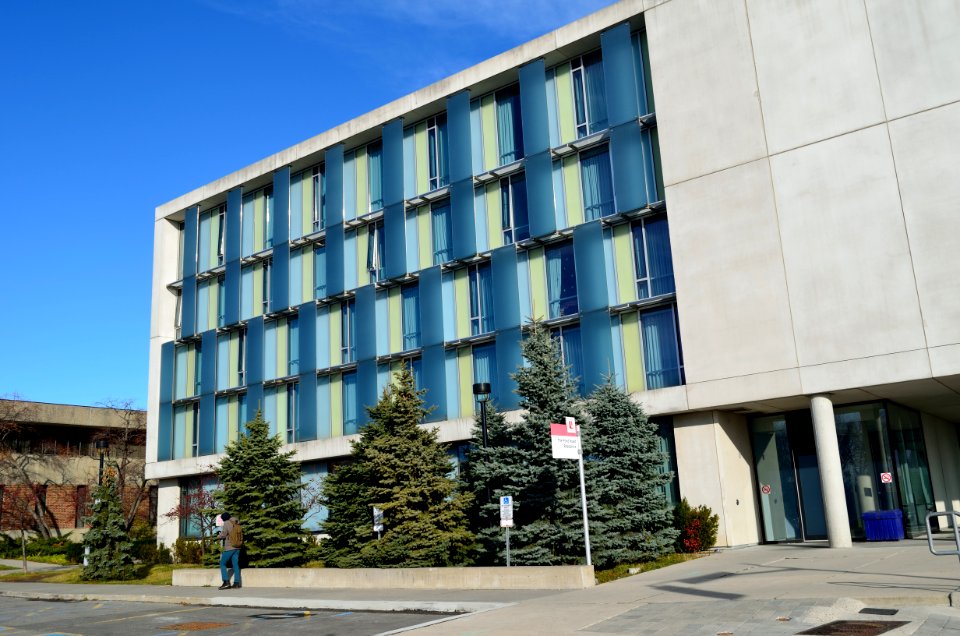 PondRoadResidence3