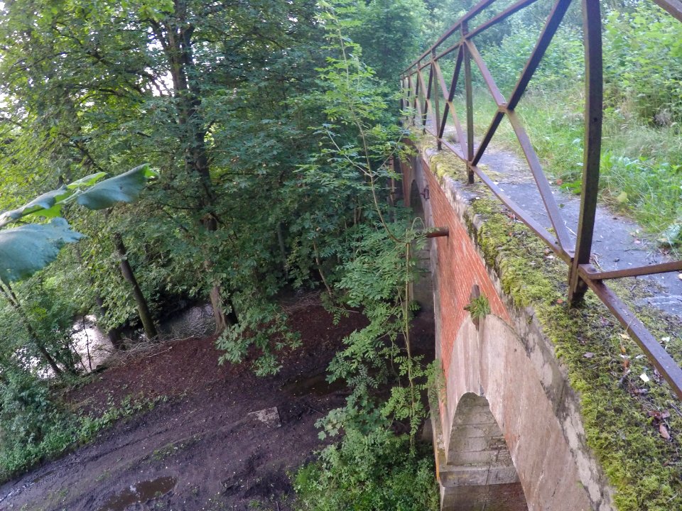 Pont dit des "Sept Ponts" à Yves-Gomezée 12
