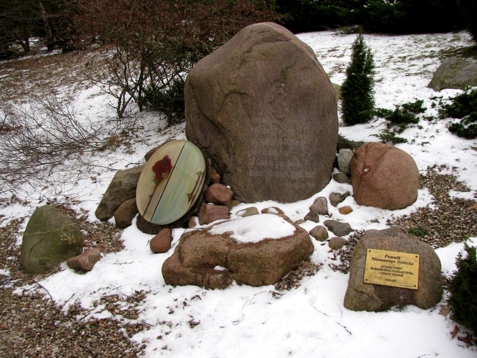 Pomnik nieznanego dziecka - Gdańsk Oliwa