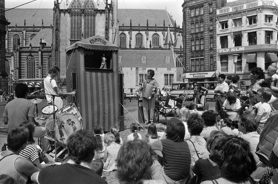Poppenspelersfestival als onderdeel Zomerfestijn op de Dam in Amsterdam, Bestanddeelnr 933-7063