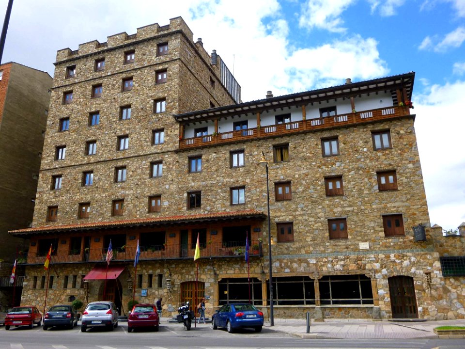 Ponferrada - Hotel Temple 3