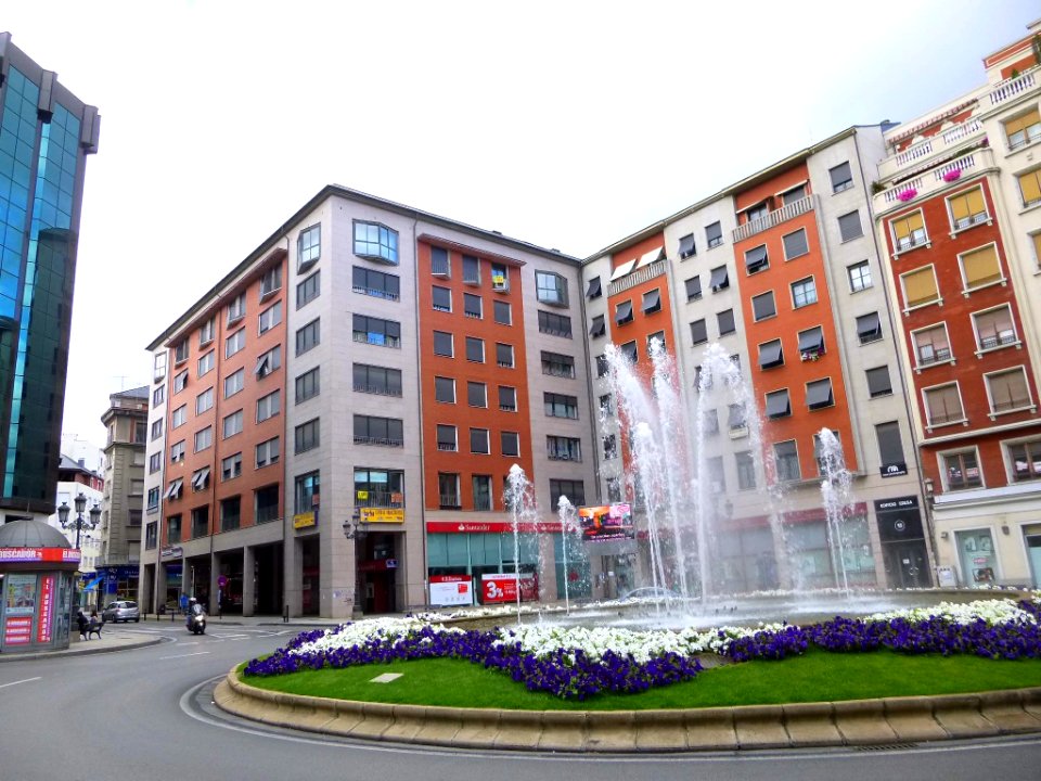 Ponferrada - Plaza de Julio Lazúrtegui 5