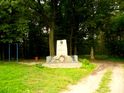 Pomnik Josepha von Eichendorffa w Brzeziu 5