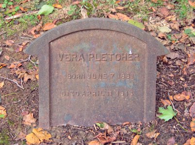 Pletcher (Vera), Chartiers Cemetery, 2015-10-04, 01