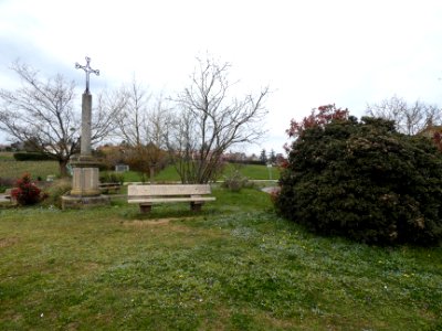 Pommiers - Chemin de la Fontaine - Croix