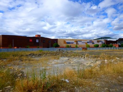 Ponferrada - Barrio de la Rosaleda - Centro Comercial El Rosal 01