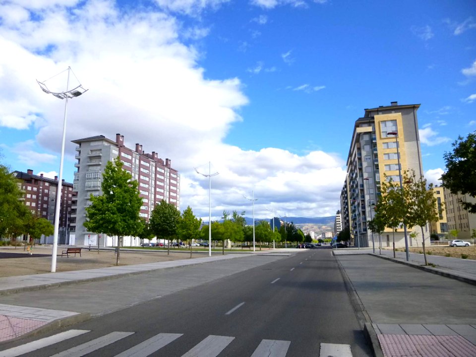 Ponferrada - Barrio de la Rosaleda - Bulevar Juan Carlos I (7)