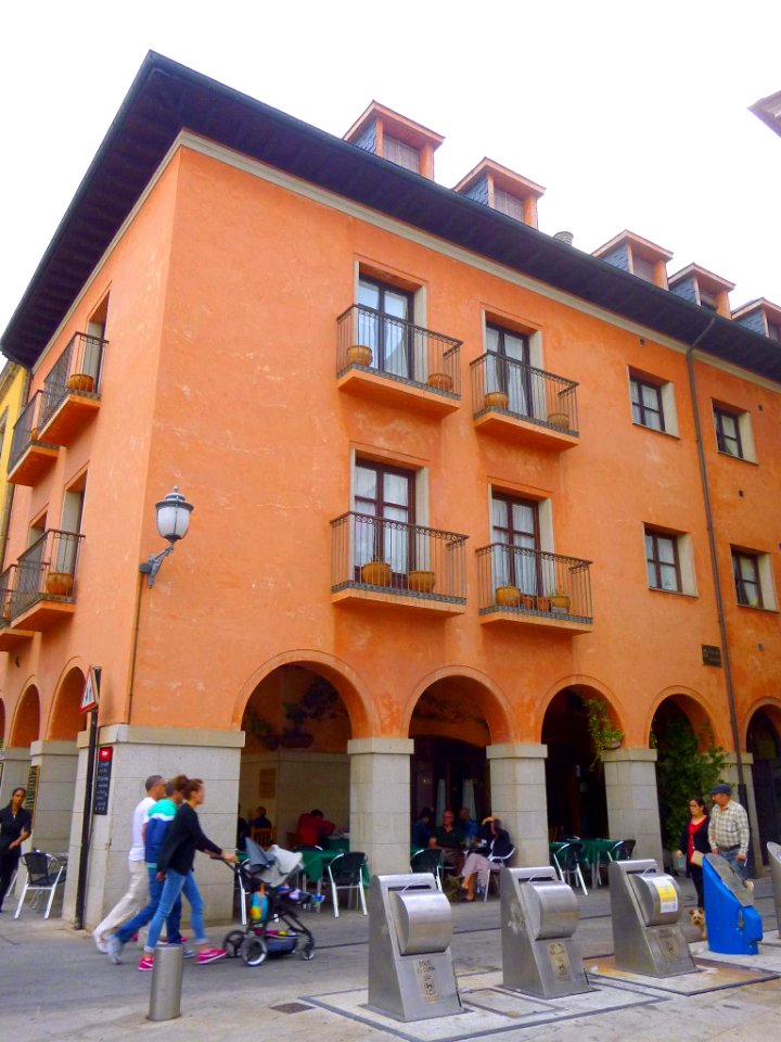Ponferrada - Plaza de la Virgen de la Encina 01