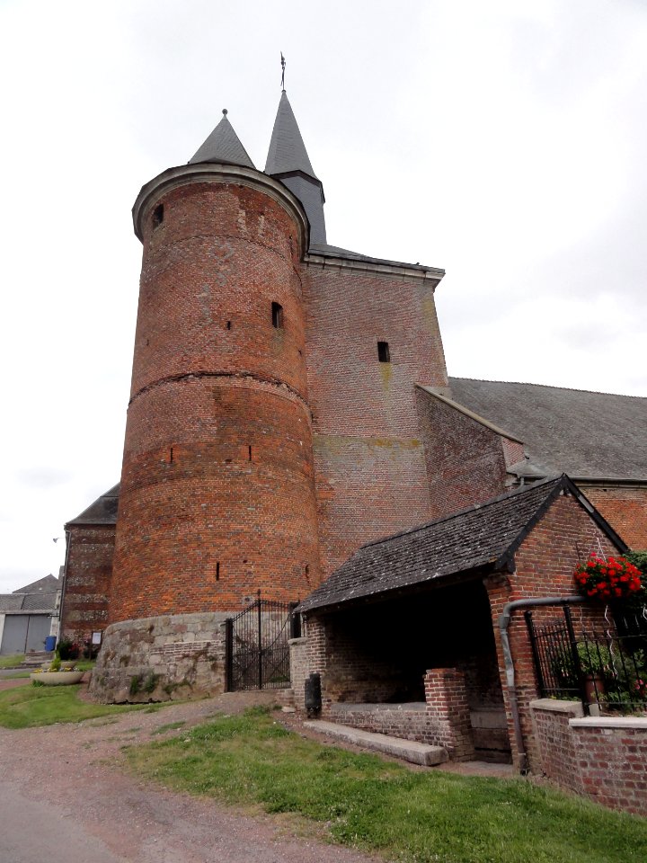 Plomion (Aisne) église (02)