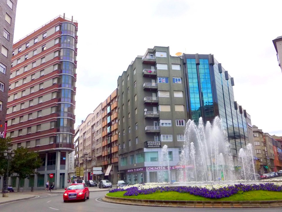 Ponferrada - Plaza de Julio Lazúrtegui 8