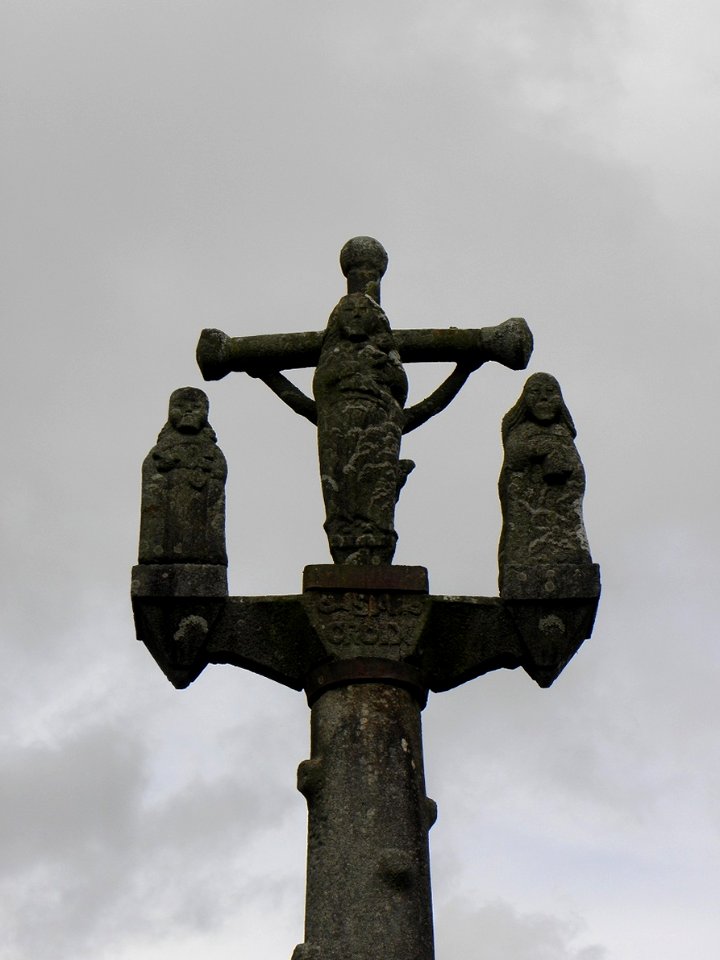 Plounéour-Ménez (29) Église 07
