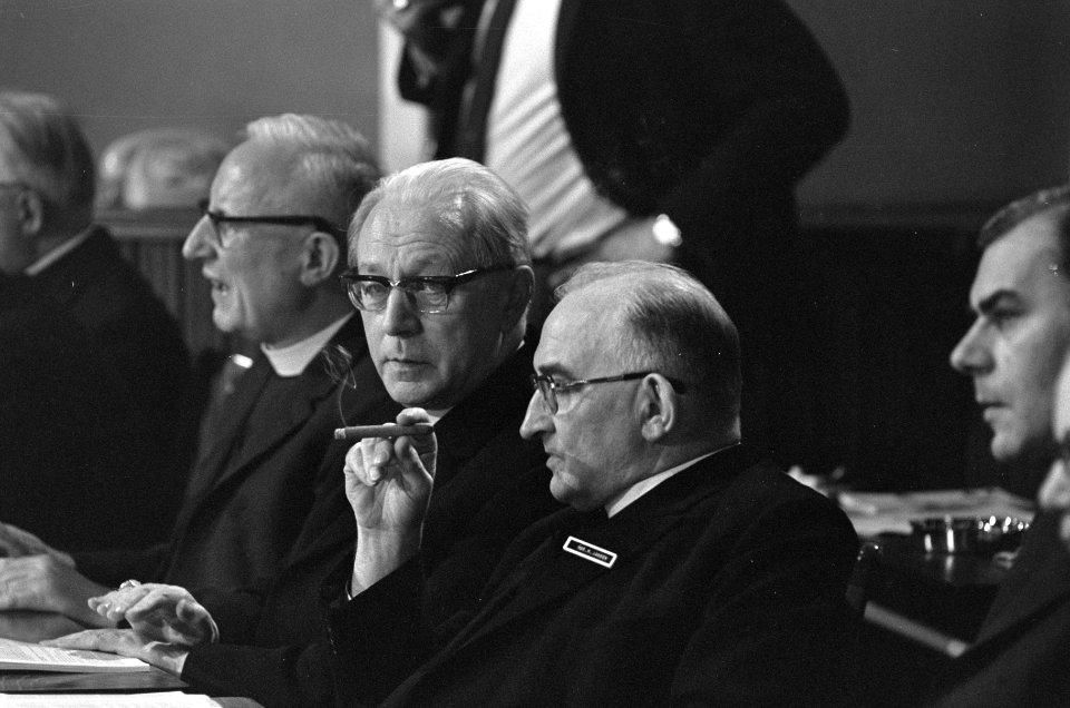Plenaire zitting van het Nederlands Pastoraal Concilie te Noordwijkerhout overzi, Bestanddeelnr 922-2798