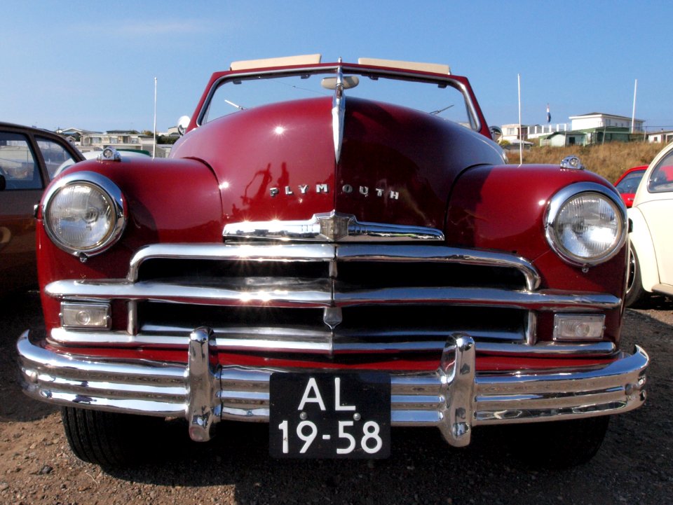 Plymouth De Luxe dutch licence registration AL-19-58 pic07