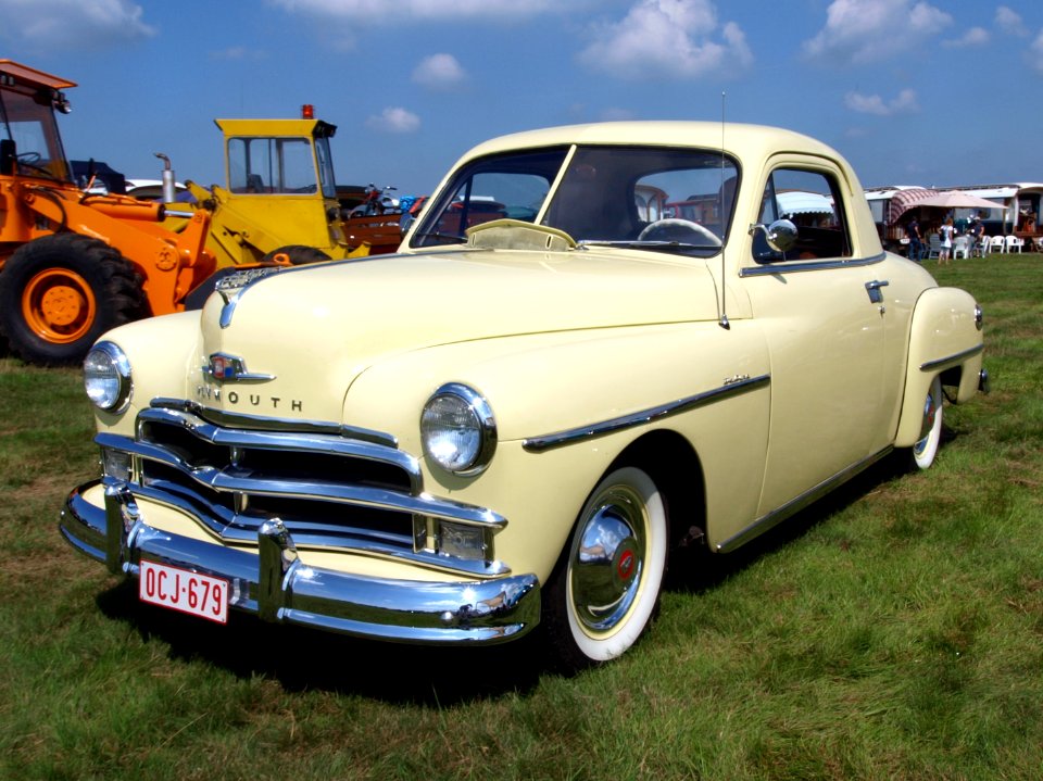 Plymouth DeLuxe OCJ-679 p1