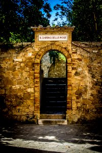 Poetic Tuscany (135570841)