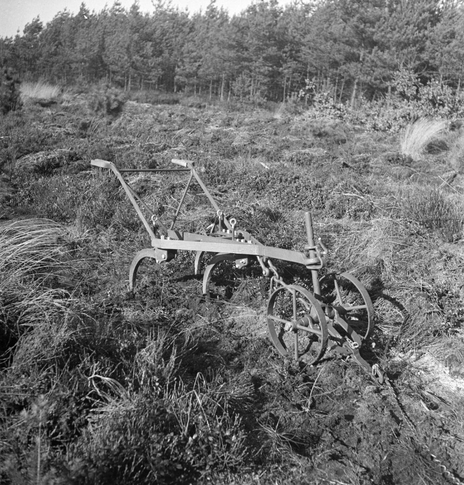 Ploegen, Bestanddeelnr 169-0376