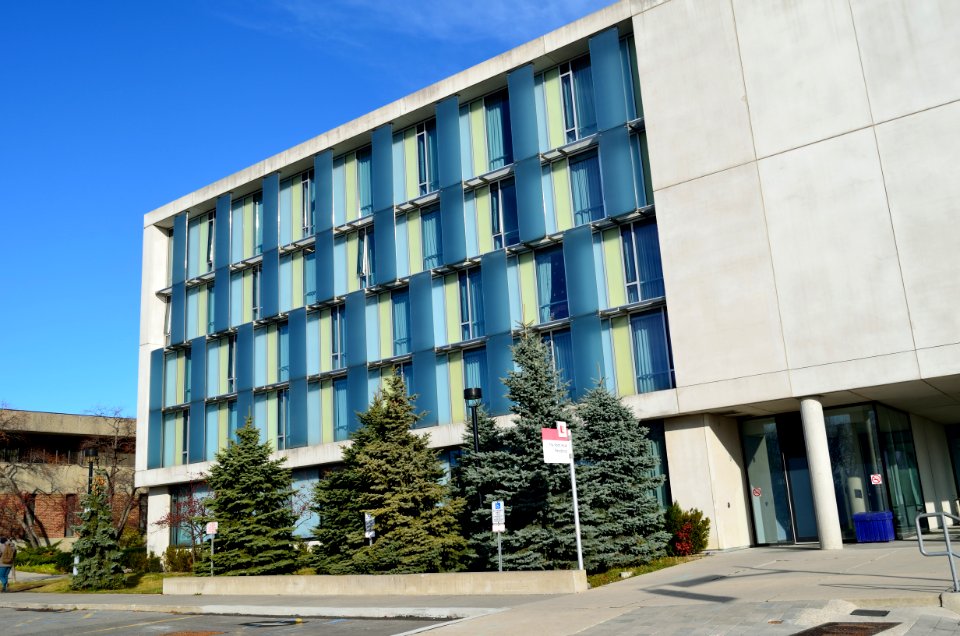 PondRoadResidence2