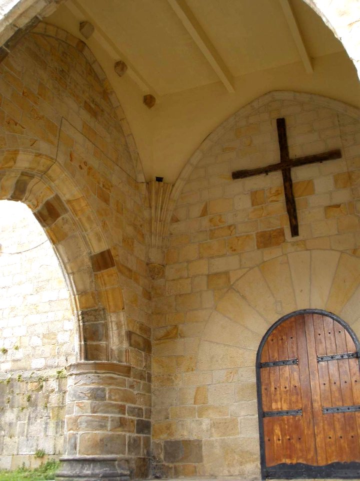 Plencia - Iglesia de Santa Maria Magdalena 02