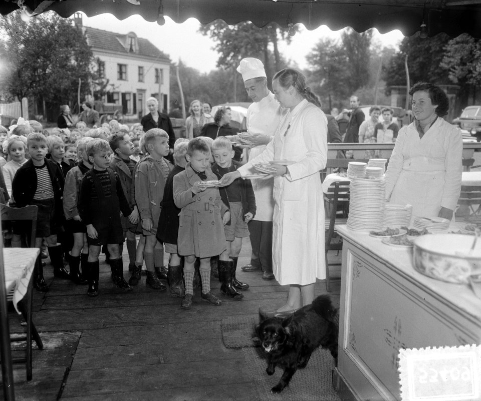Poffertjesuitdeling Breukelen, Bestanddeelnr 905-3409