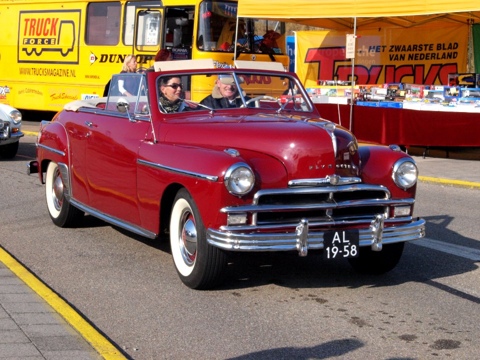 Plymouth De Luxe dutch licence registration AL-19-58 pic12