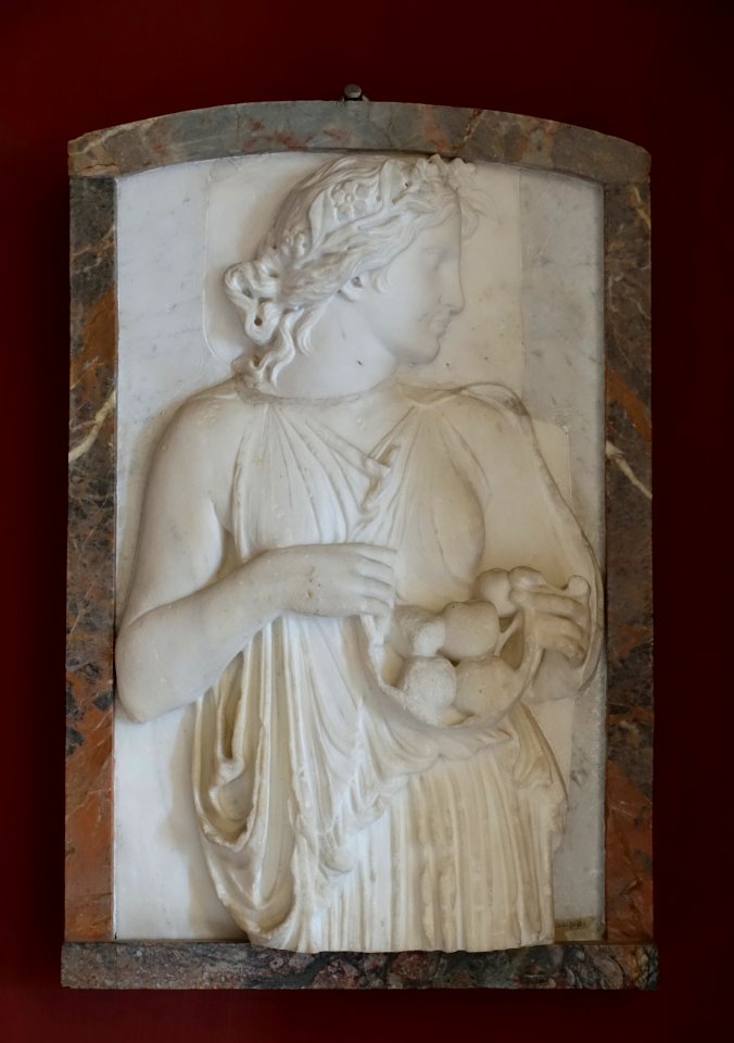 Pomona, marble - Shugborough Hall - Staffordshire, England - DSC00054