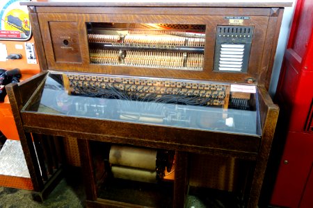 Player piano - Musée Mécanique - San Francisco, CA - DSC02973